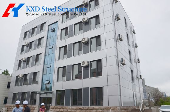 PU Wall Panel Steel Frame Building Dengan Galvanized C/Z Purlins