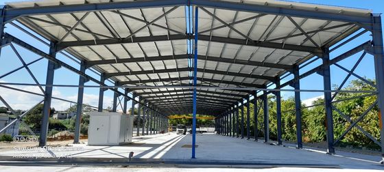 Fasilitas Bangunan Dan Bahan Bangunan Untuk Bangunan Berkelanjutan PU Panel Sandwich Dan Aksesoris Skylight