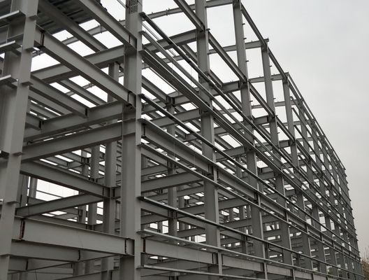 Struktur Baja Kerangka Portable Bangunan Prefab Multi-Lantai Dengan Koneksi Bolts Dan Desain Portable