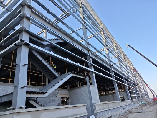 Panel aluminium dekoratif dan dinding tirai kaca dirancang modern struktur baja prefab bangunan komersial