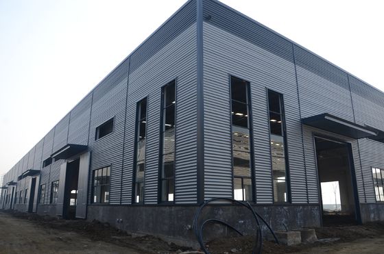 Muti Storey didesain kekuatan tinggi pre-dirancang bengkel struktural dicampur dengan kantor dan toko