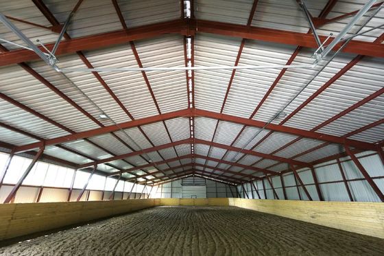 Kit Aula Pacuan Kuda Dalam Ruangan Struktur Baja Ringan dengan Desain Gratis