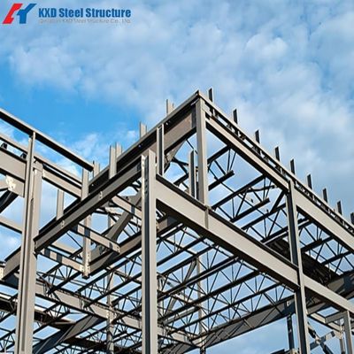 Gudang Baja Prefabrikasi: Bentang Bebas Besar hingga 60m